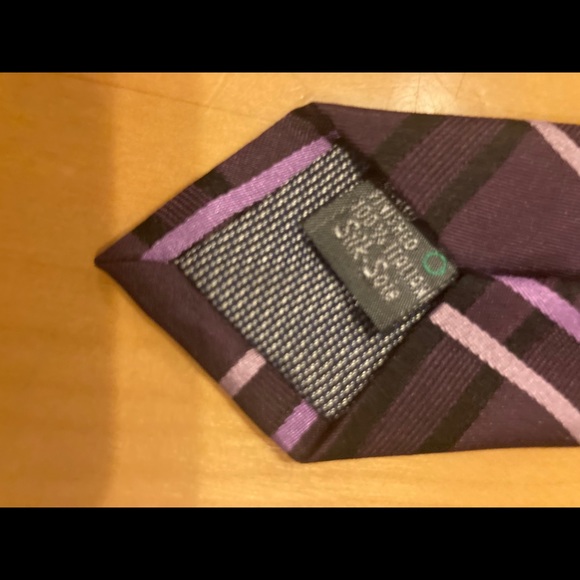 ♦️2/$20 MEXX 100% Silk tie - Picture 3 of 3